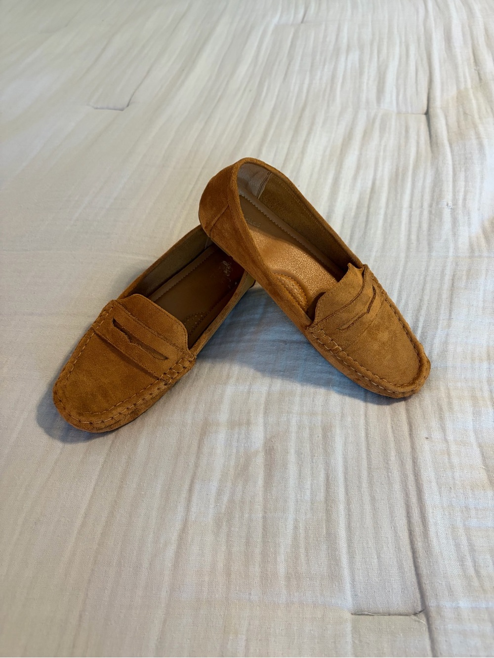 Seychelles Women’s Suede Penny Loafers in Cognac sz 9